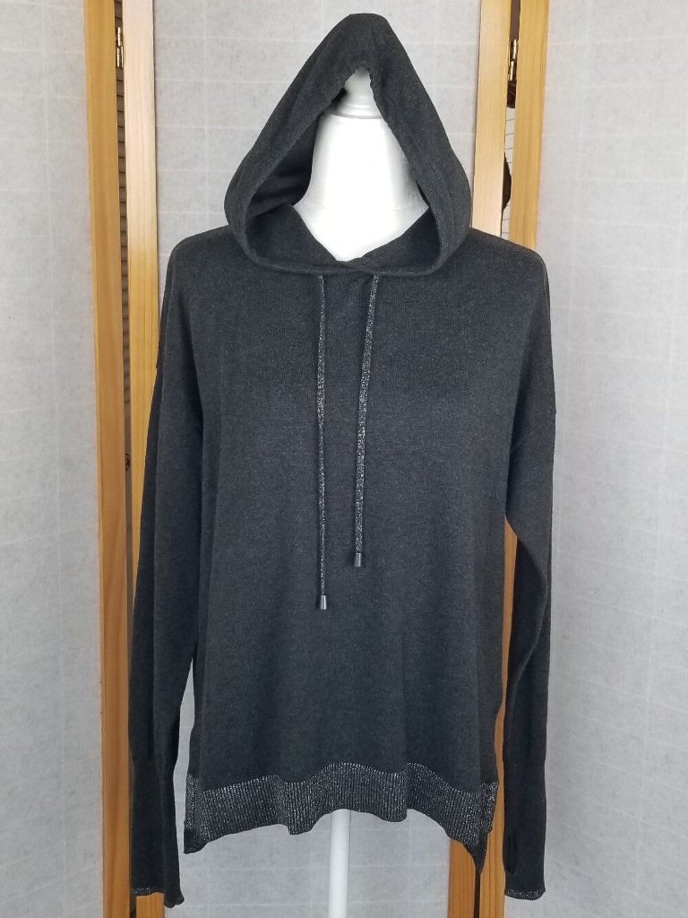 Max Studio Dark Gray Hooded Sweater Metallic Accents Long Sleeve Pullover Large